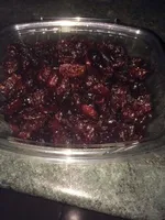 Cranberries sechees en moities