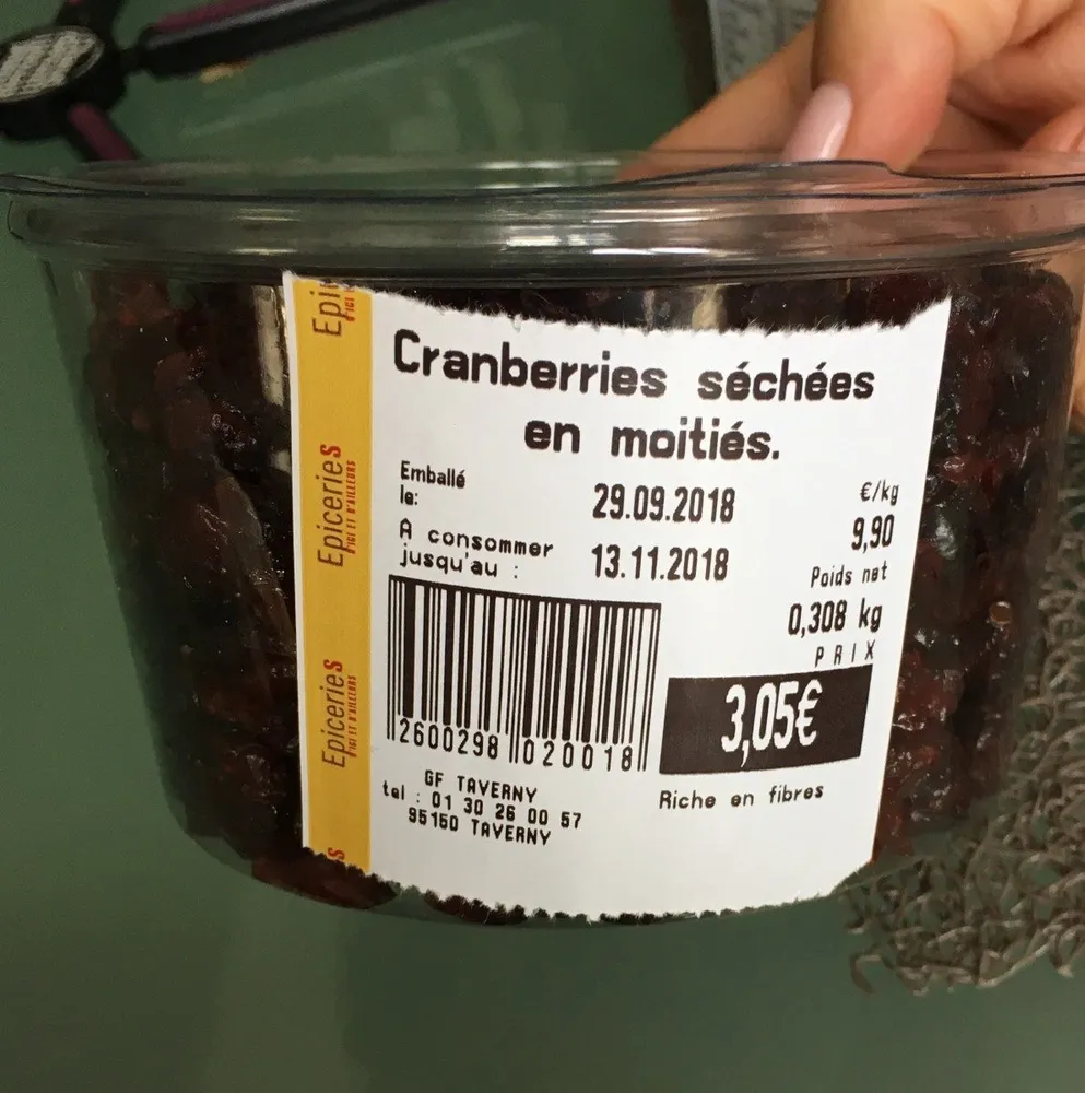 Cranberries séchées en moitiés