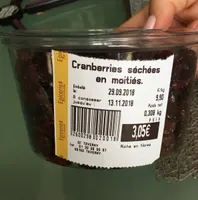 Cranberries séchées en moitiés