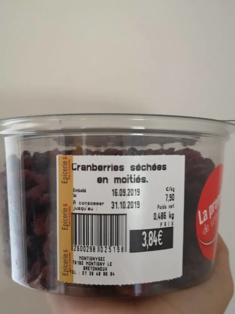 Cranberries séchées en moitiés
