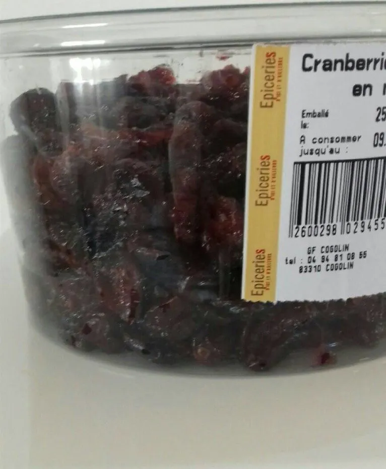 Cranberries séchées en moitiés