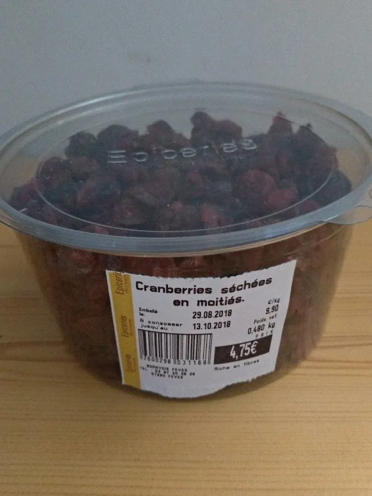 Cramberries séchées en moitiés