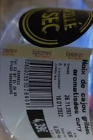 Noix de cajou grillées et aromatisées au curry