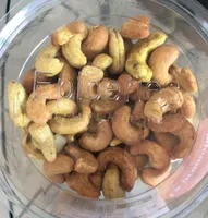 Noix de cajou grillées, aromatisées au curry