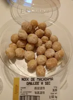 Noix de macadamia grillee a sec