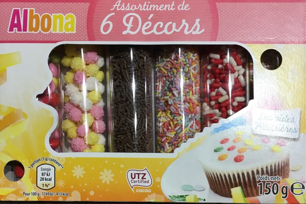 Assortiments de decorations pour patisserie