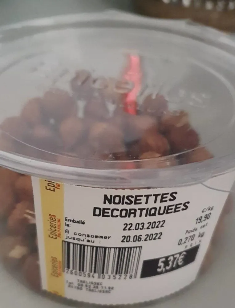 Noisettes décortiquées