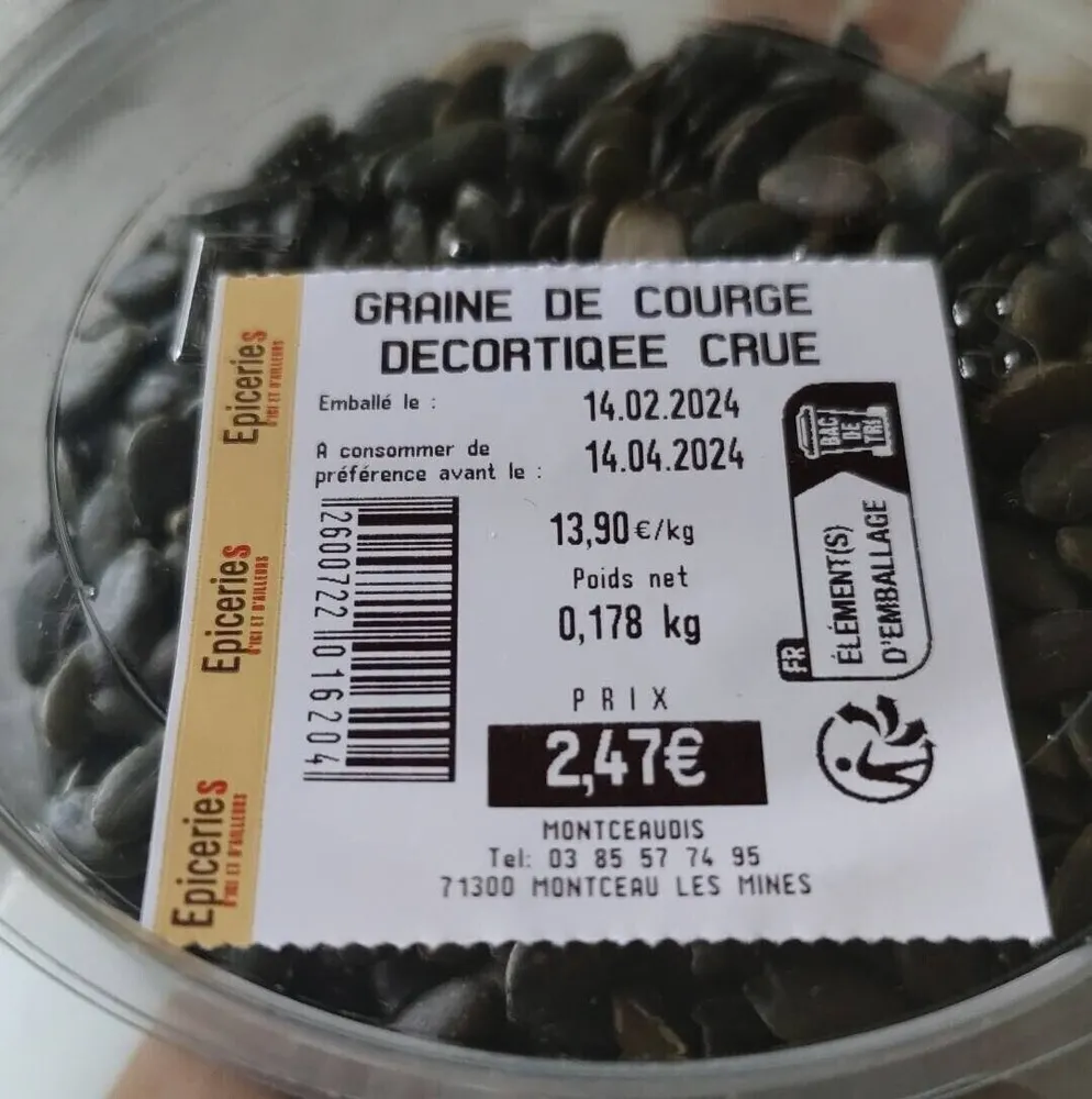 Graines de courges décortiquées crue