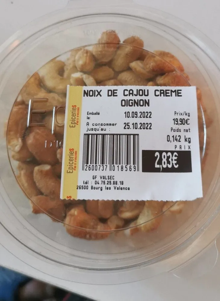 Noix de cajoix crème oignon