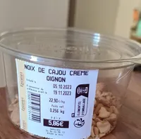 Noix de cajou crème d'oignons