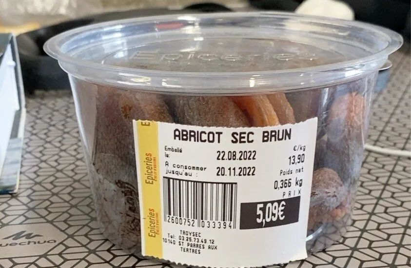 Brown dried apricot