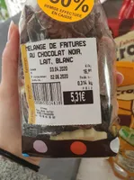 Mélange de fritures au chocolat noir, lait, blanc
