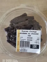 Écorces d'orange enrobées au chocolat noir