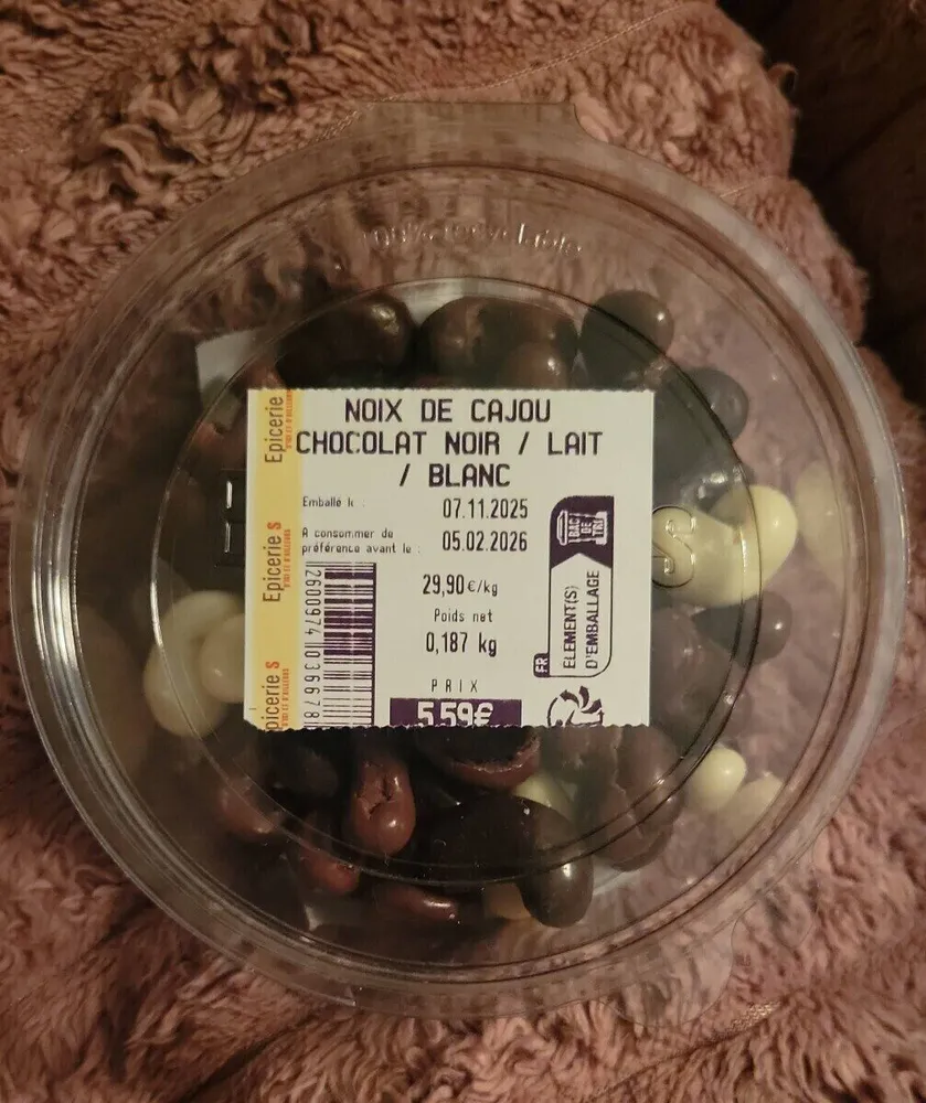 Noix de cajou chocolat noir/lait/blanc