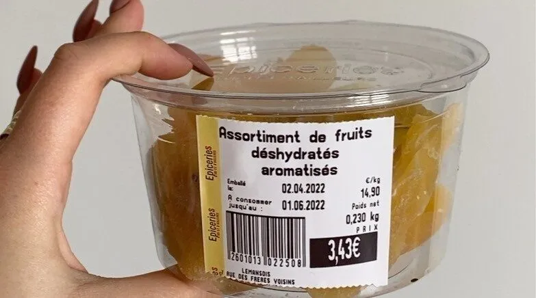 assortiment de fruits déshydratés aromatisés