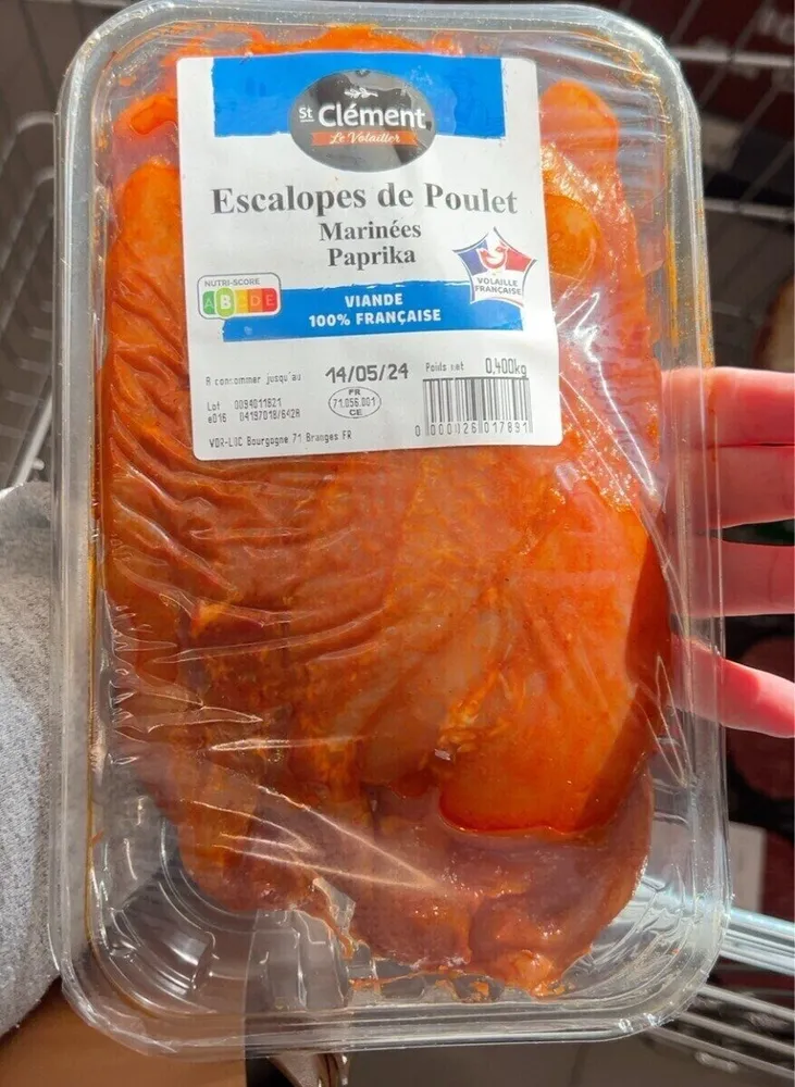 Escalopes de poulet marinées au paprika