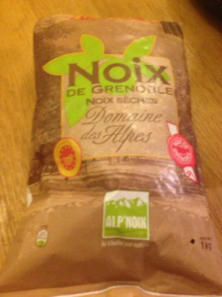 Noix Sèches De Grenoble