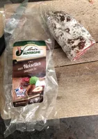 Saucisson aux noisettes
