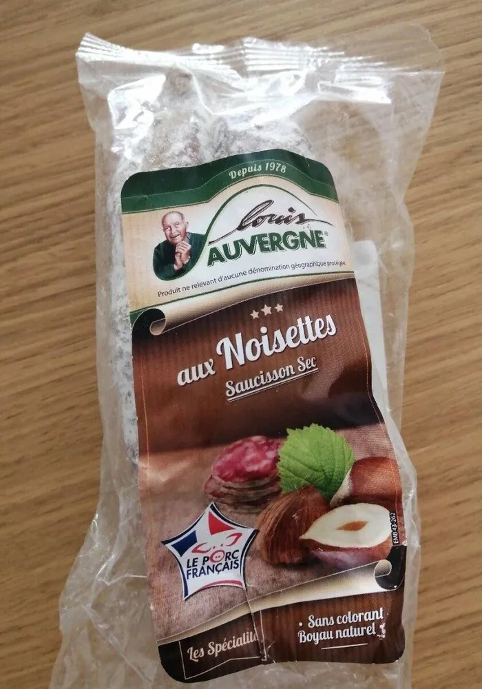 Saucisson sec pur porc aux noisettes