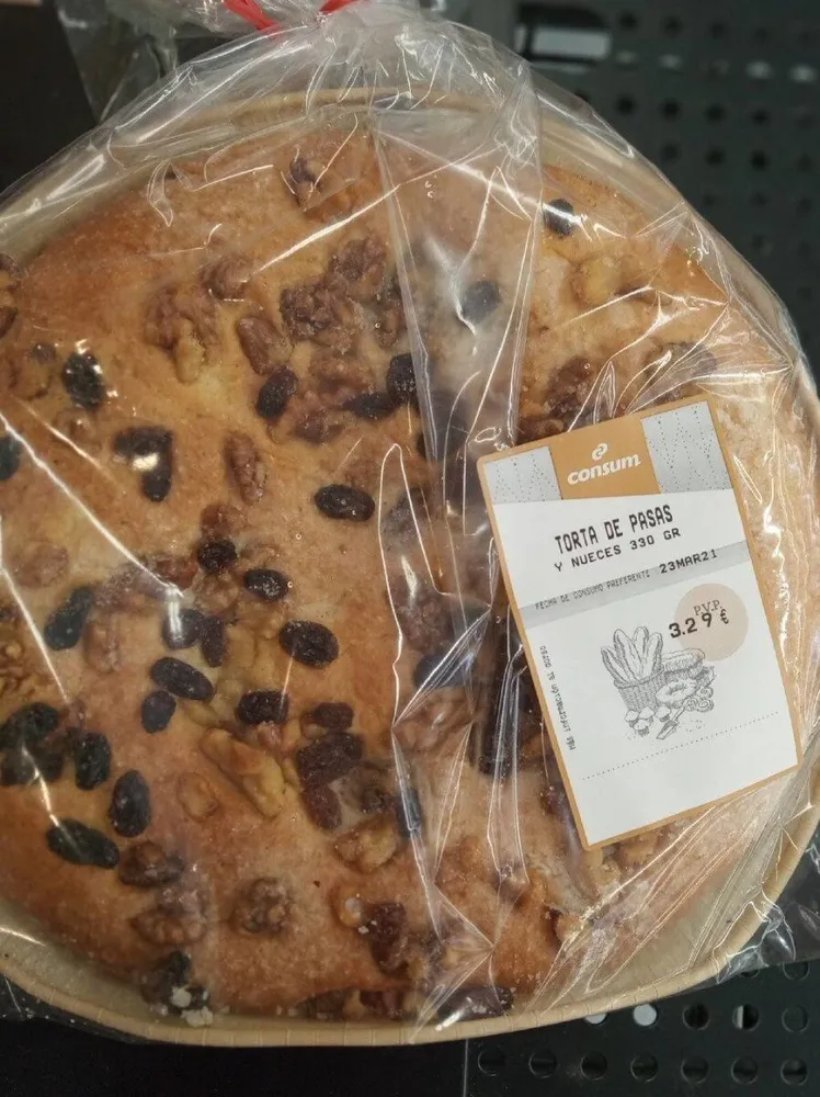 Torta de pasas y nueces