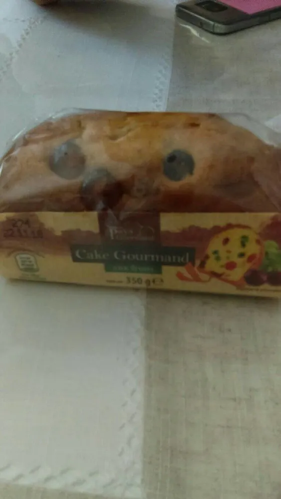 Cake gourmand aux fruits