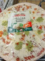 Pizza mozza pesto