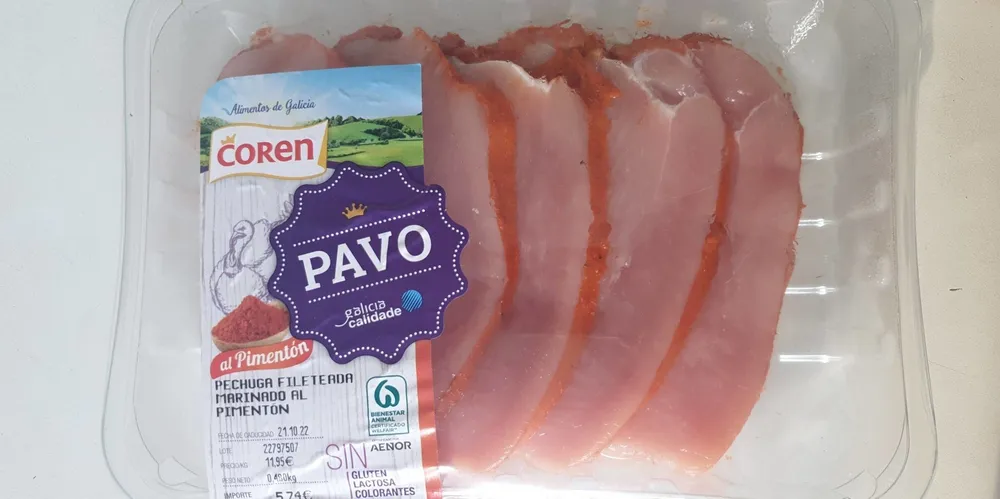 Pechuga pavo fileteado marinado al pimentón