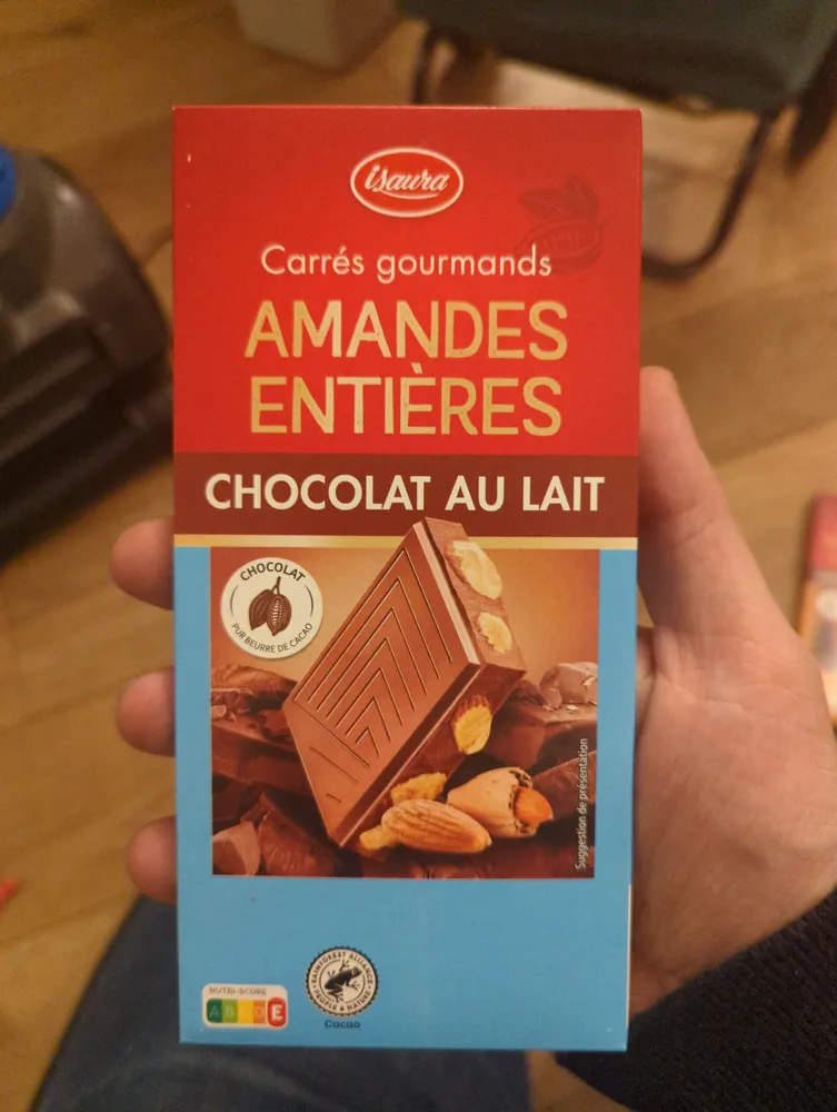 Chocolat lait & amandes