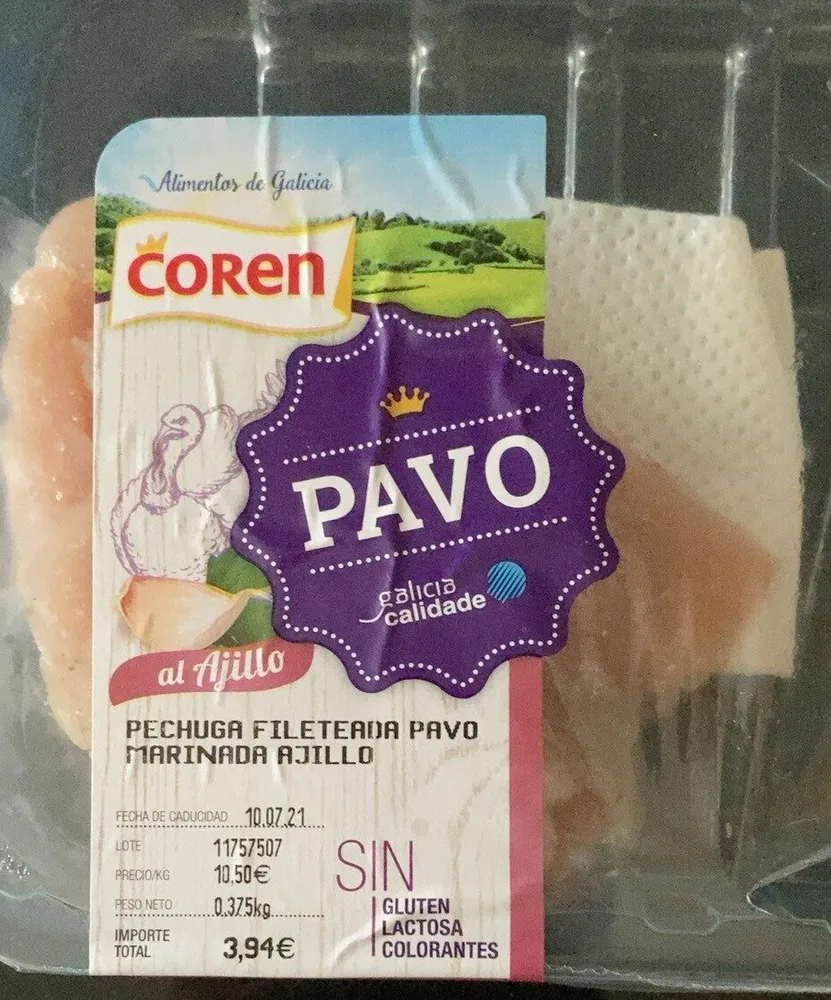 Pechuga fileteada pavo marinada ajillo