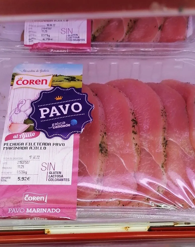 Pechuga pavo marinada al ajillo