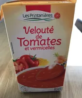 Velouté de tomates et vermicelles
