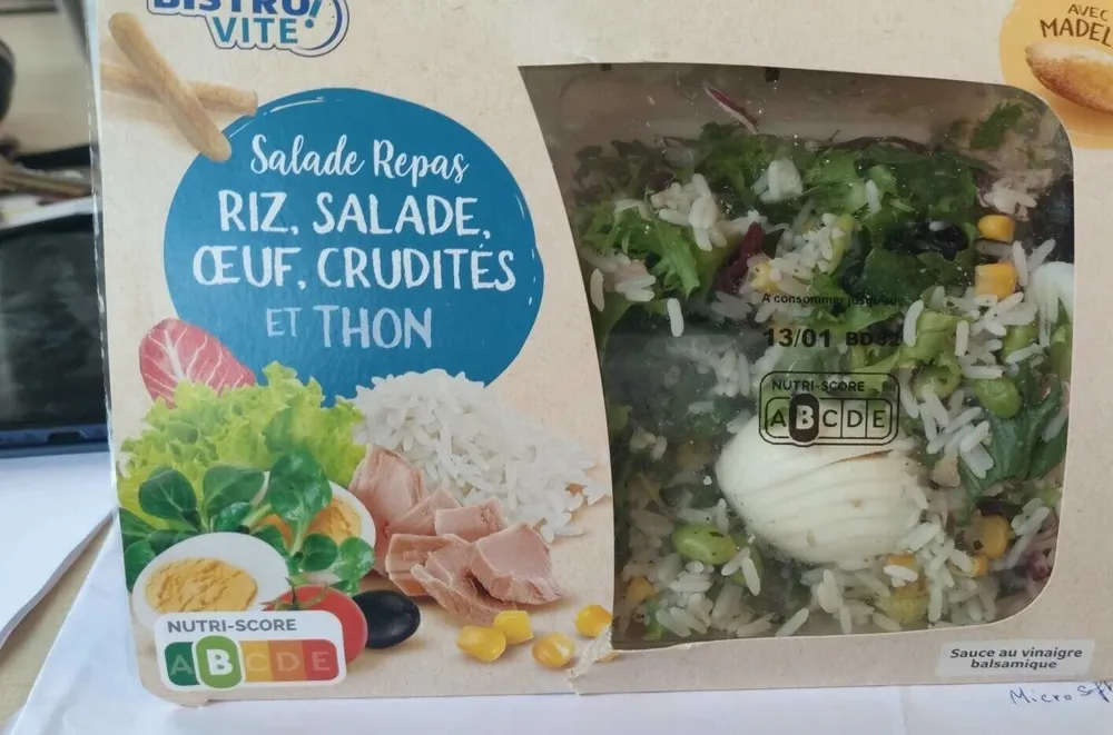 Salade repas riz salade œuf crudités thon