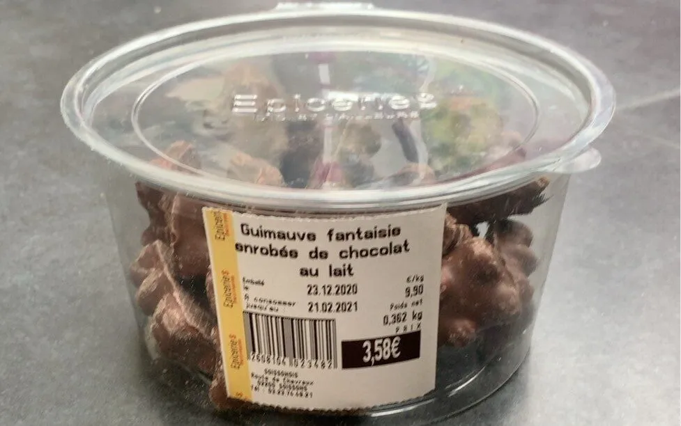 Guimauve enrobée de chocolat au lait