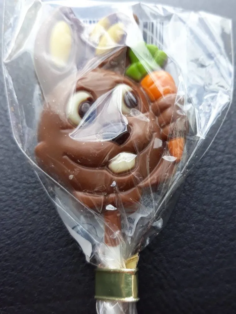 sucette en chocolat décoré
