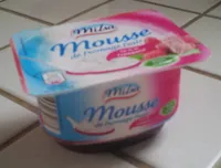 Mousse de fromage frais sur lit de Framboise