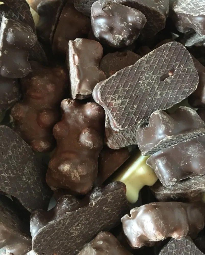 Assortiment de guimauves au chocolat