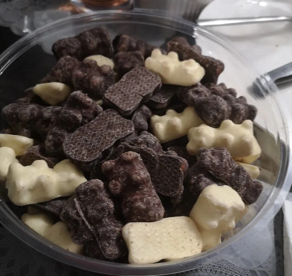 Guimauves lait blanc et noir