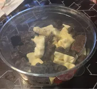 Assortiment de guimauves au chocolat noir, au choc