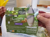Olives vertes farcies à l'ail