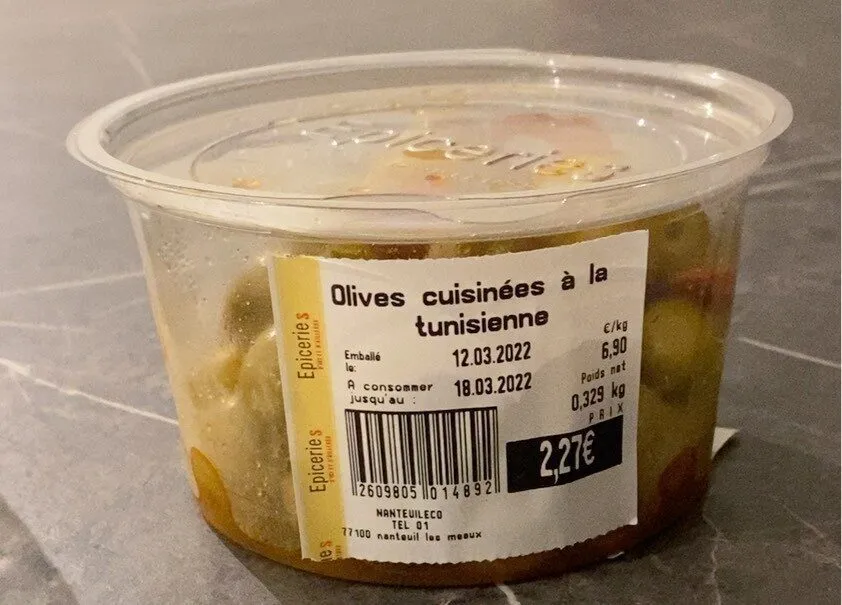 Olives cuisinées a la tunisienne