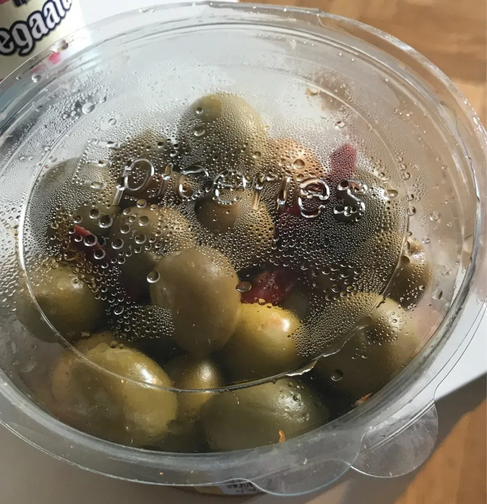 Olives cuisinee a la tunisienne
