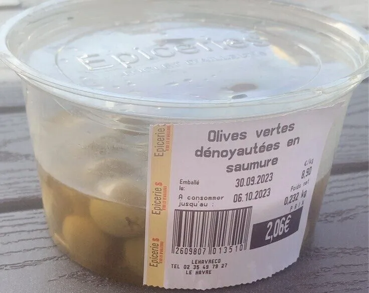 Olives vertes dénoyautées en saumure