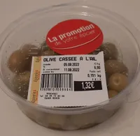 Olive cassée à l'ail