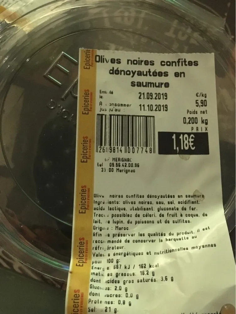 Olive noires confites denoyautes en saumure