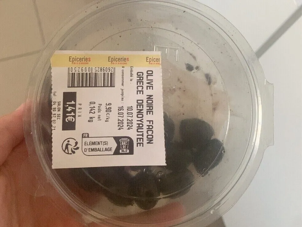 Olive noire facon grece denoyautee