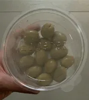 Olives vertes farcies aux amandes