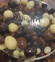 Mélange de fruits secs enrobés