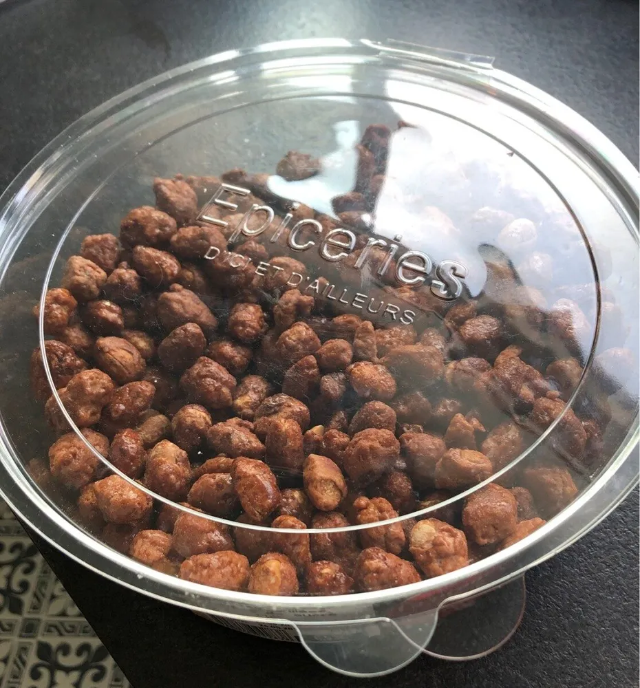 Arachides grillees enrobees de sucre