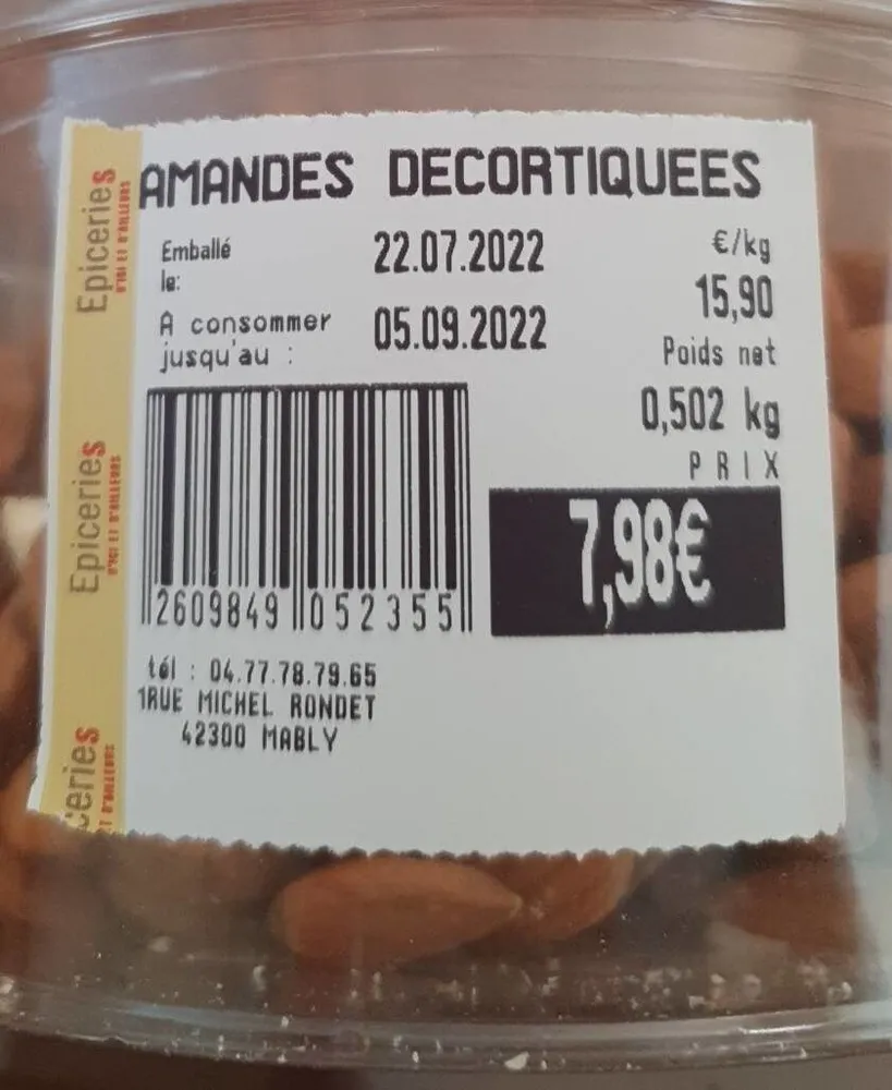 Amande décortiquées