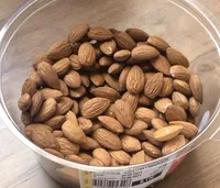Amandes decortiquees